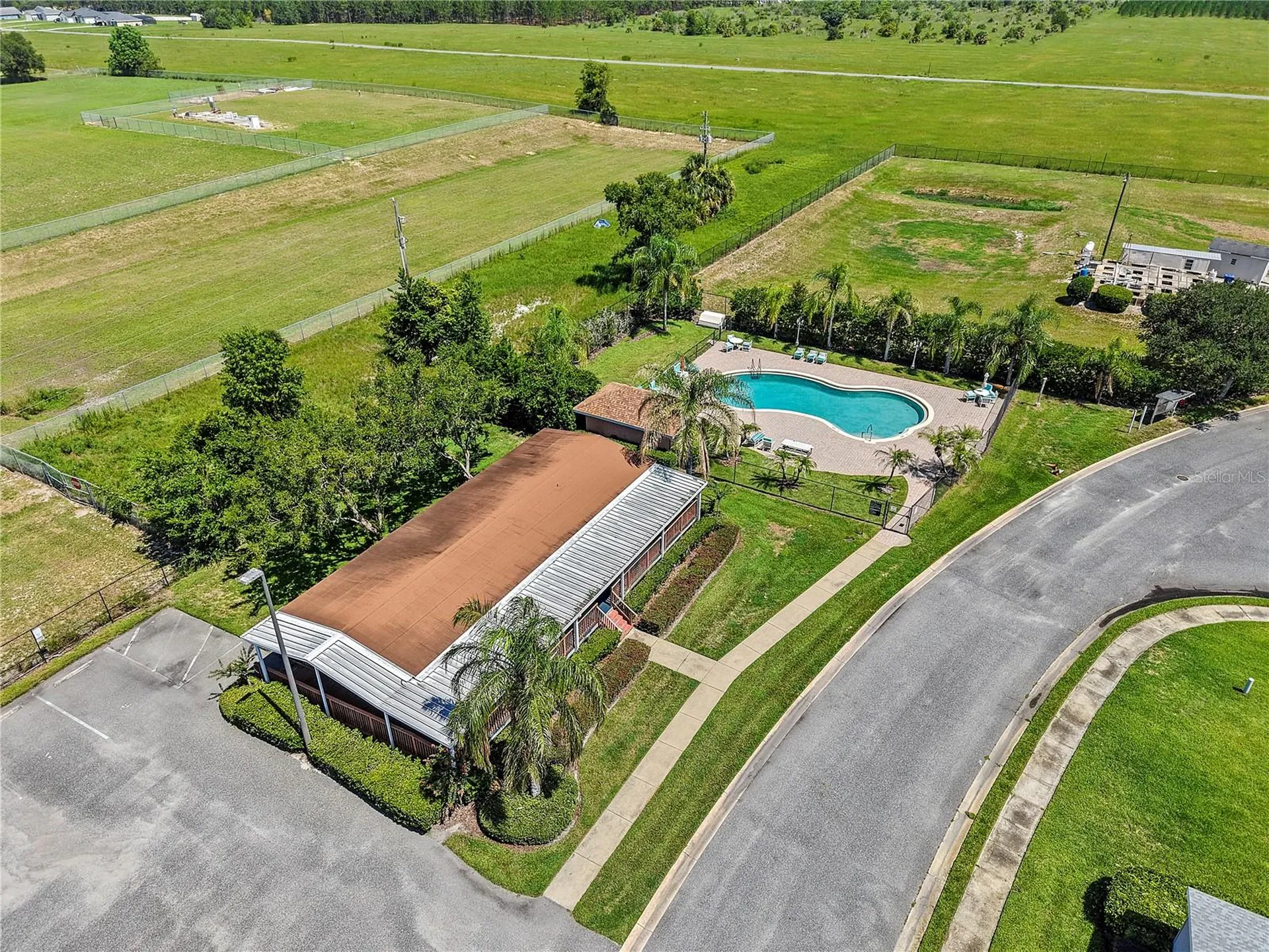 25124 Huckleberry Way Astatula FL 34705