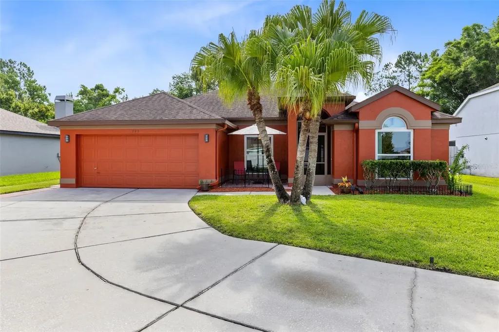 949 Rosinia Court Orlando FL 32828