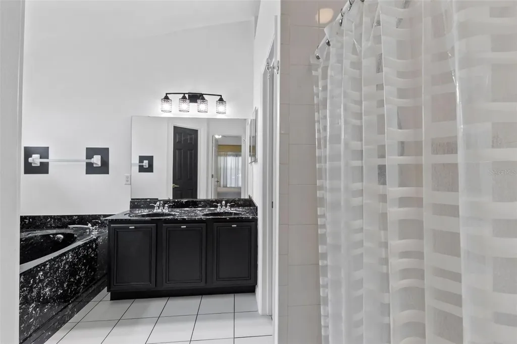 949 Rosinia Court Orlando FL 32828