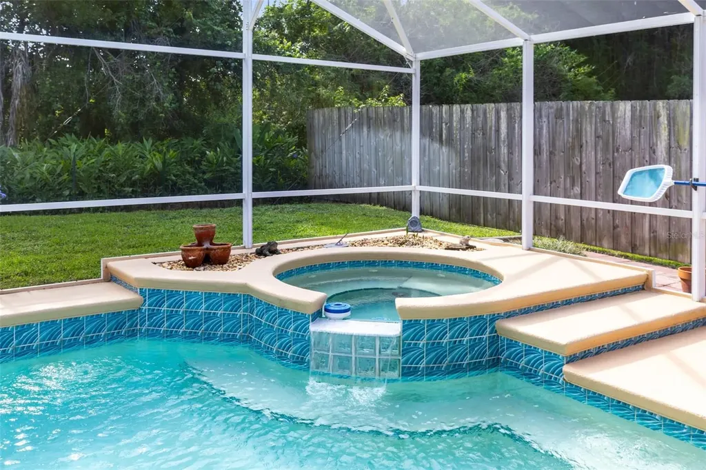 949 Rosinia Court Orlando FL 32828