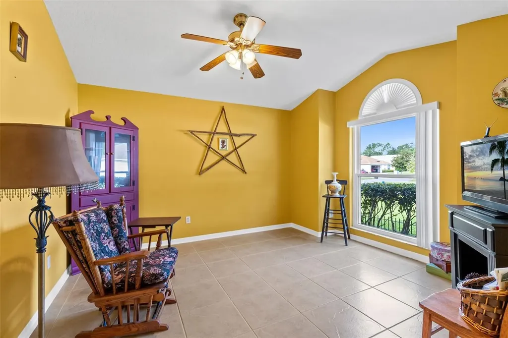 949 Rosinia Court Orlando FL 32828