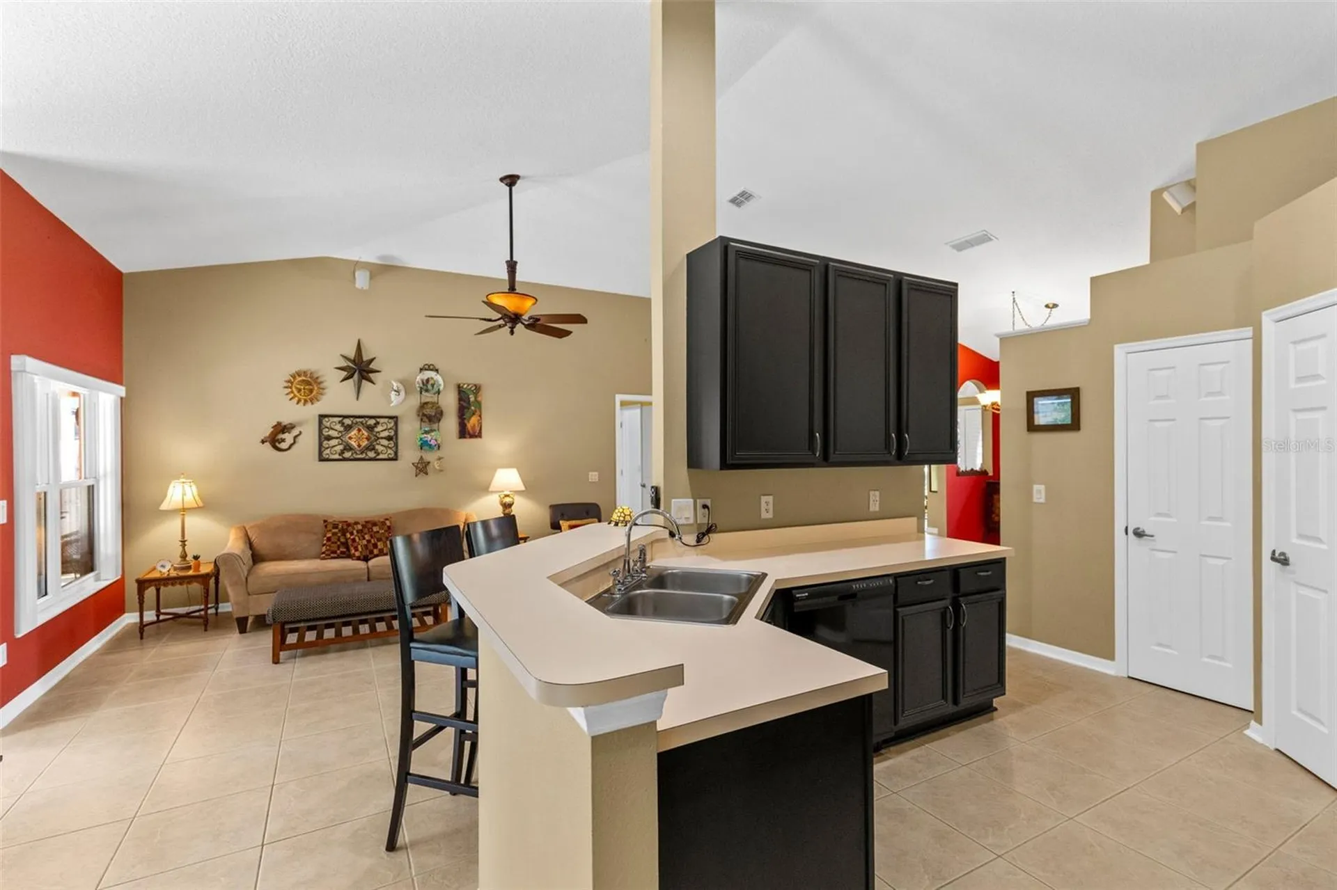 949 Rosinia Court Orlando FL 32828