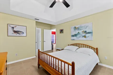 949 Rosinia Court Orlando FL 32828