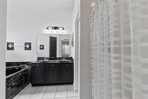 949 Rosinia Court Orlando FL 32828