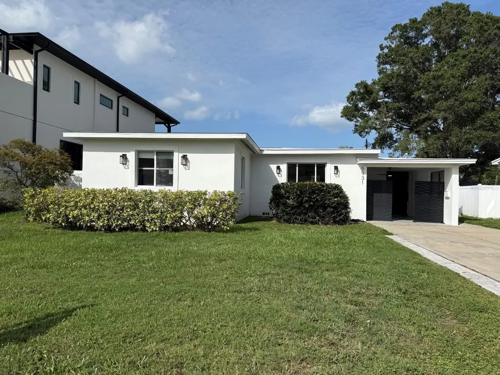5931 Mangrove Street N St Petersburg FL 33703
