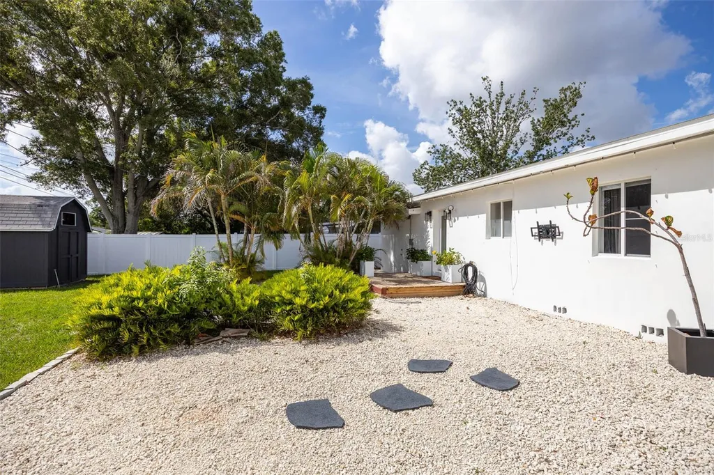 5931 Mangrove Street N St Petersburg FL 33703