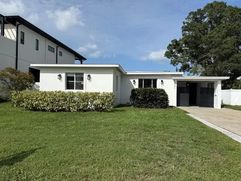 5931 Mangrove Street N St Petersburg FL 33703