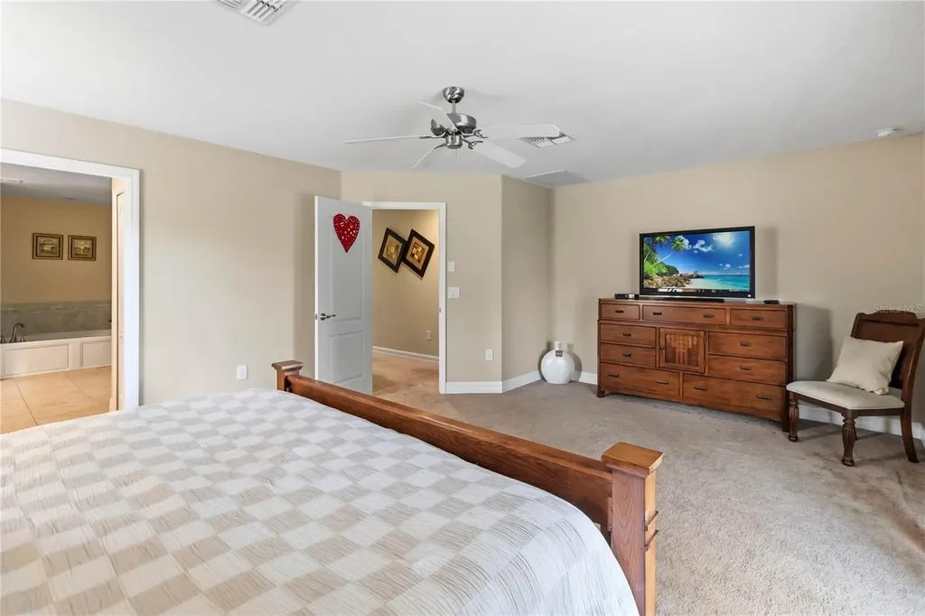 880 Suffolk Place Davenport FL 33896