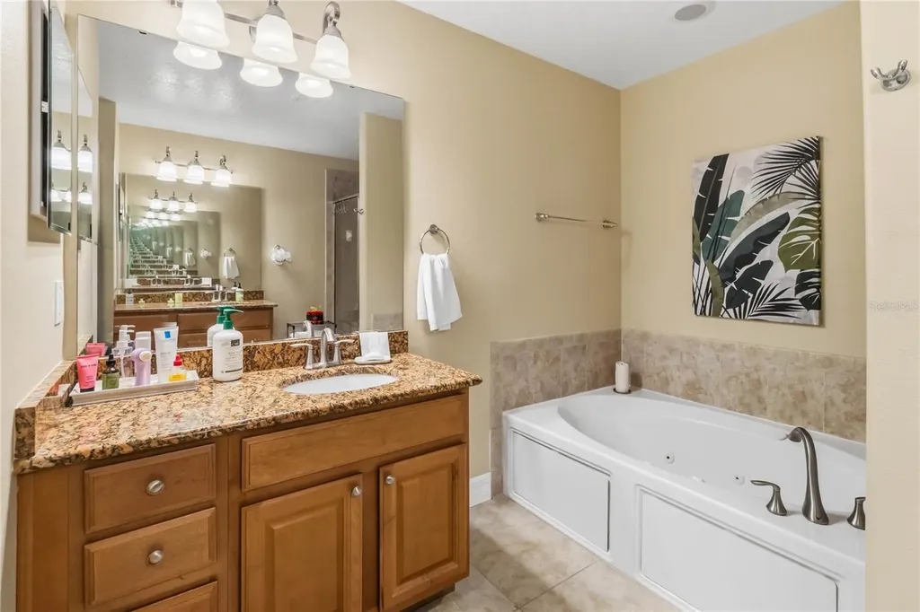 880 Suffolk Place Davenport FL 33896