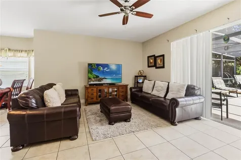 880 Suffolk Place Davenport FL 33896