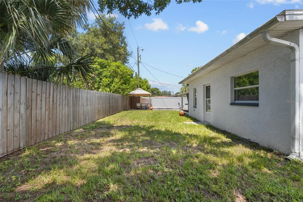 11916 85th Terrace Seminole FL 33772