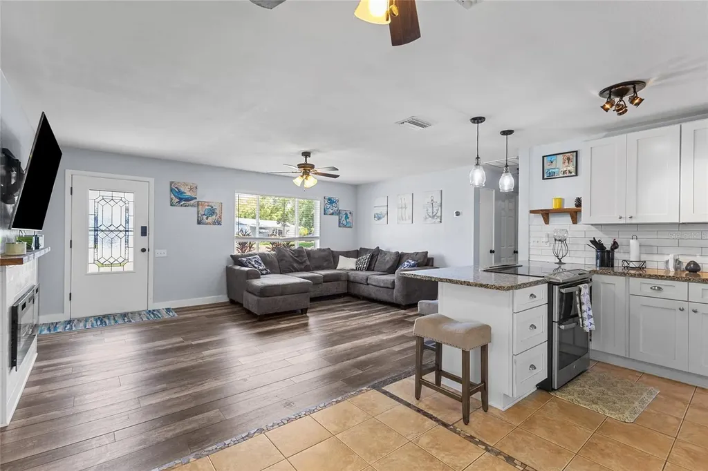 11916 85th Terrace Seminole FL 33772