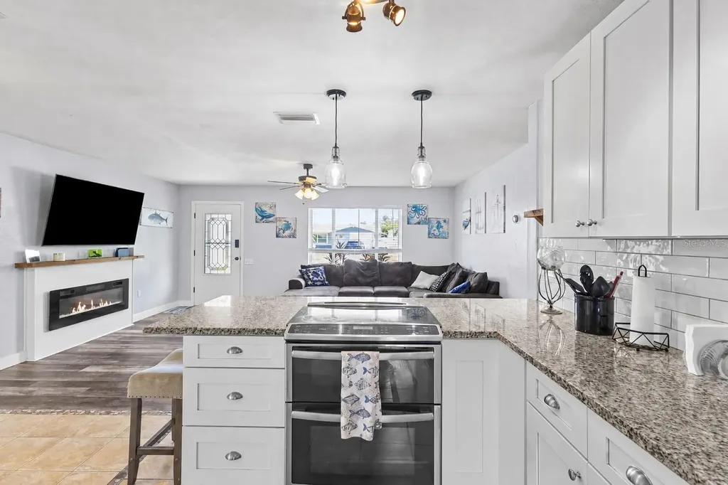 11916 85th Terrace Seminole FL 33772