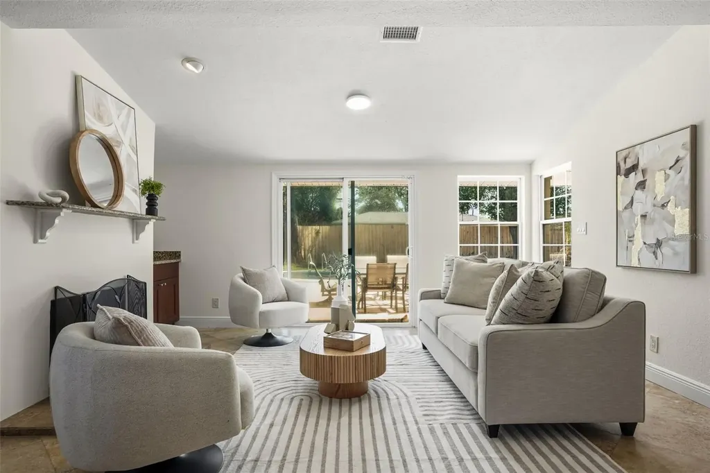 2803 Riddle Drive Winter Park FL 32789