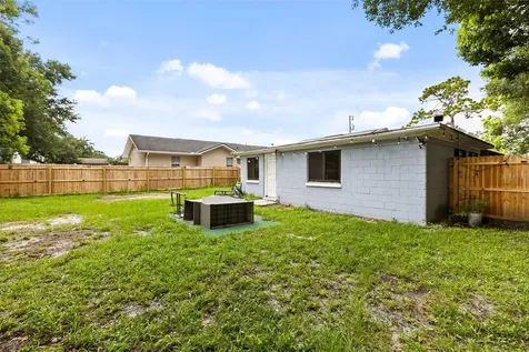 2617 S Laurel Avenue Sanford FL 32773