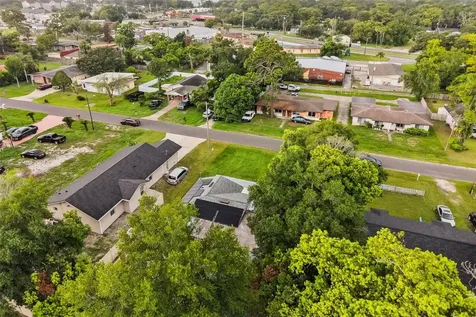 2617 S Laurel Avenue Sanford FL 32773