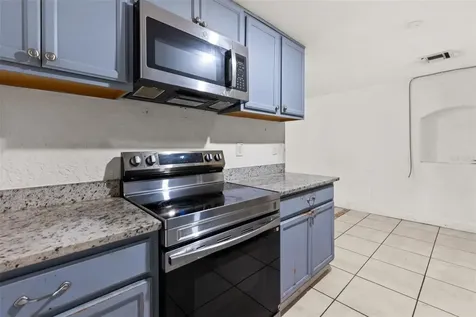 2617 S Laurel Avenue Sanford FL 32773