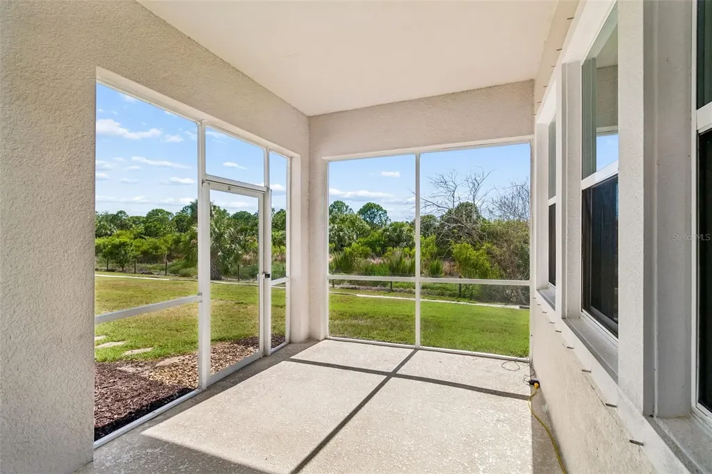 803 Winterside Drive Apollo Beach FL 33572