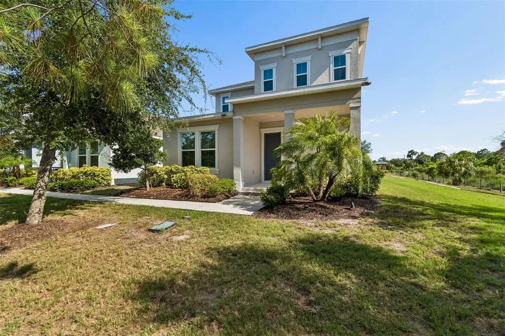803 Winterside Drive Apollo Beach FL 33572