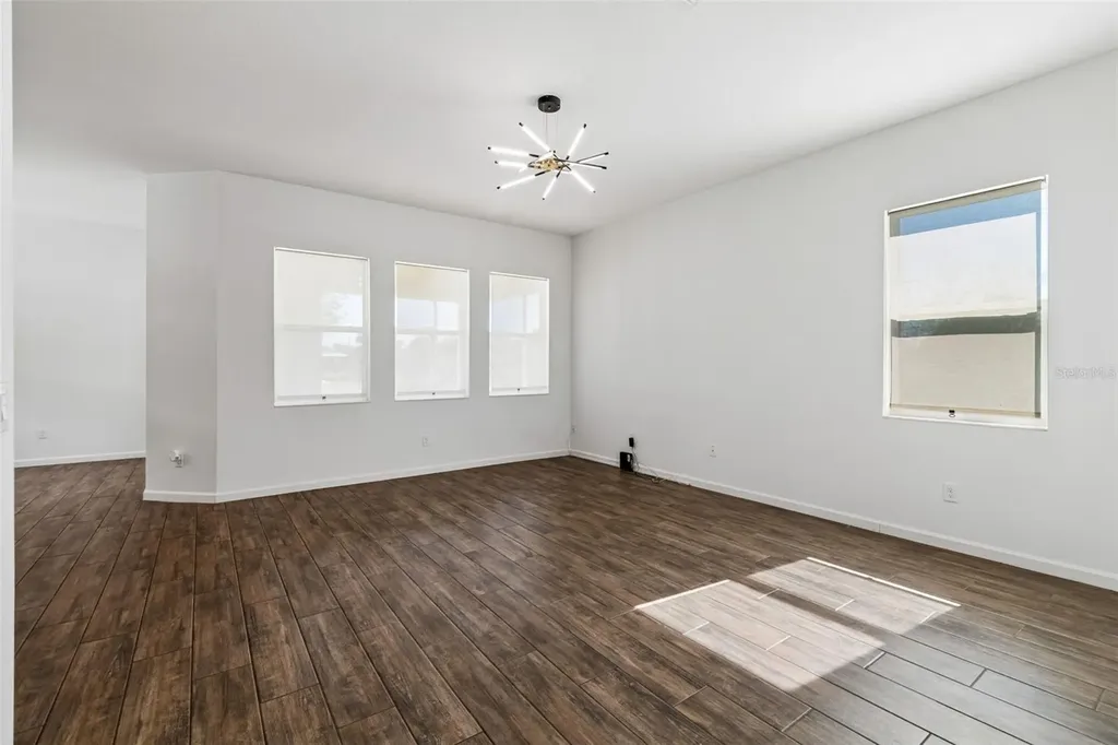 803 Winterside Drive Apollo Beach FL 33572