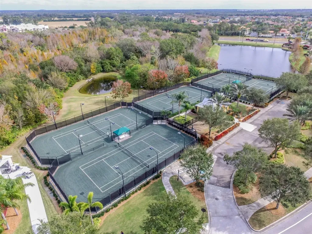 803 Winterside Drive Apollo Beach FL 33572