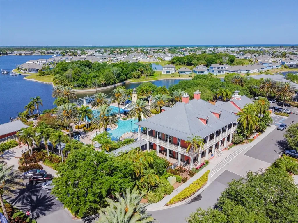 803 Winterside Drive Apollo Beach FL 33572