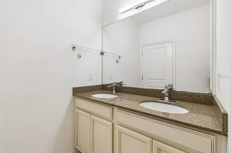 803 Winterside Drive Apollo Beach FL 33572