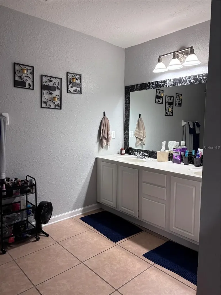 1121 Loyola Court Sanford FL 32771