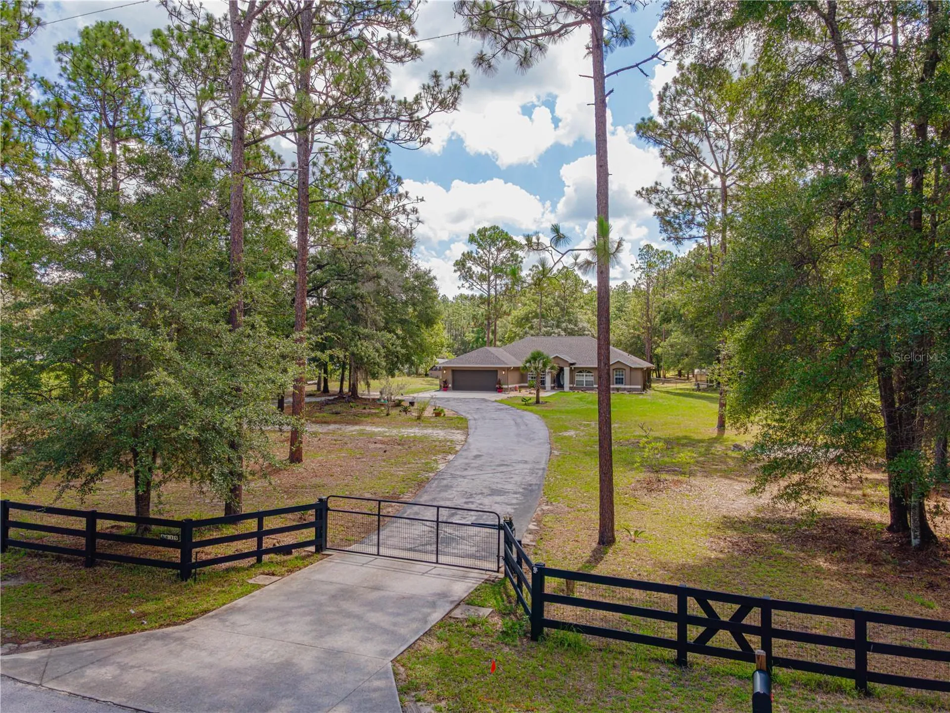 5615 SW 186th Court Dunnellon FL 34432