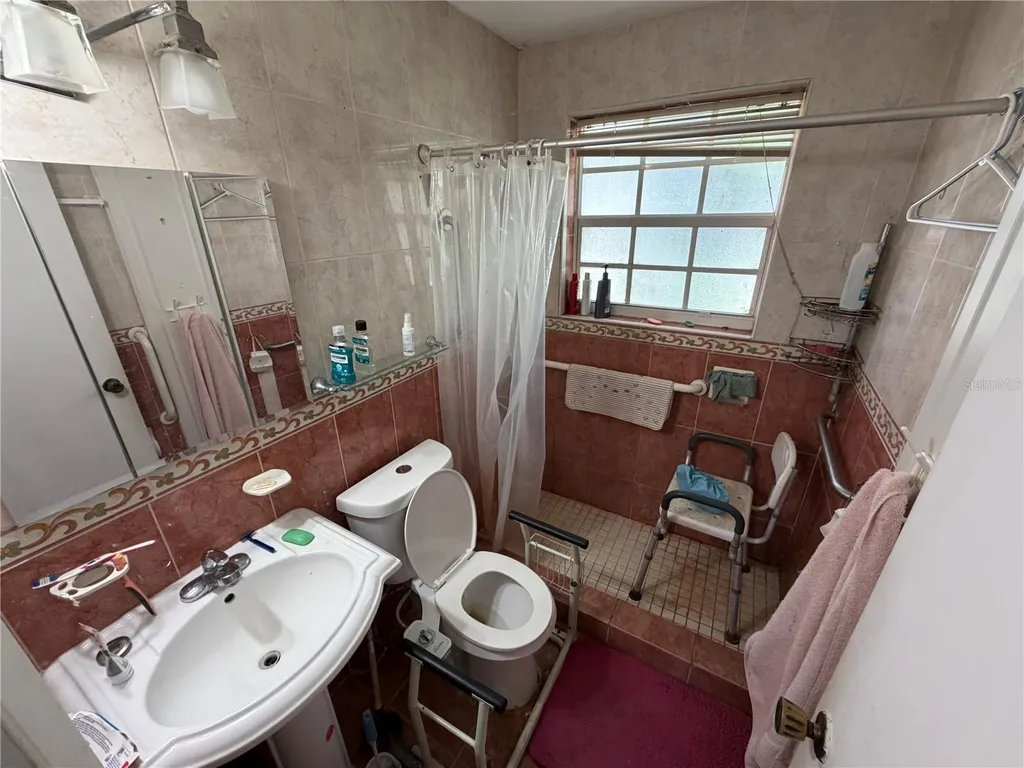 4892 NW 168th Terrace Opa Locka FL 33055