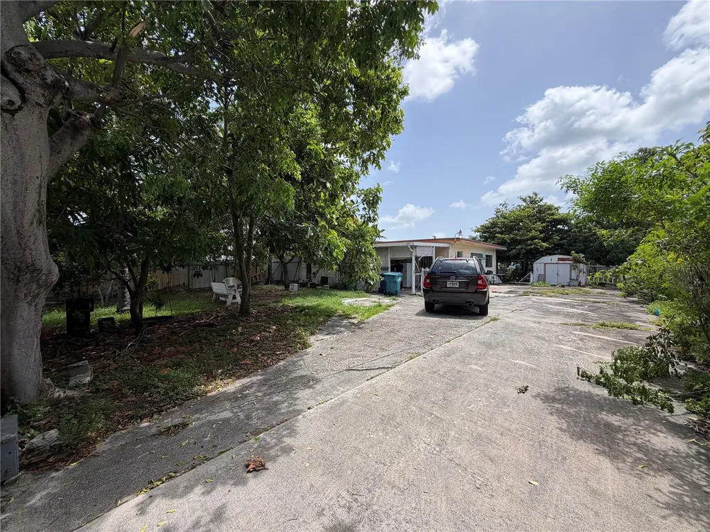 4892 NW 168th Terrace Opa Locka FL 33055