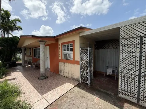 4892 NW 168th Terrace Opa Locka FL 33055