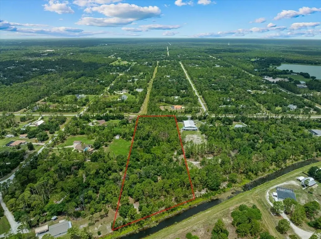 N Chamberlain Boulevard North Port FL 34286