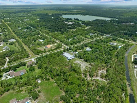 N Chamberlain Boulevard North Port FL 34286