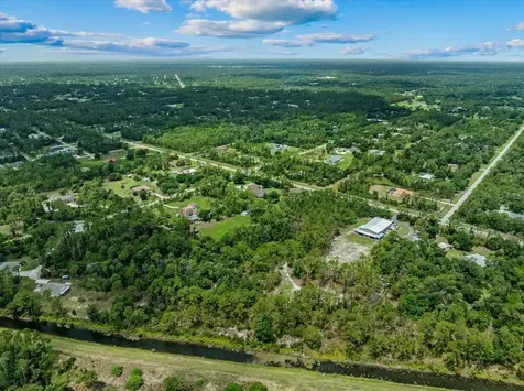 N Chamberlain Boulevard North Port FL 34286