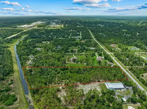 N Chamberlain Boulevard North Port FL 34286