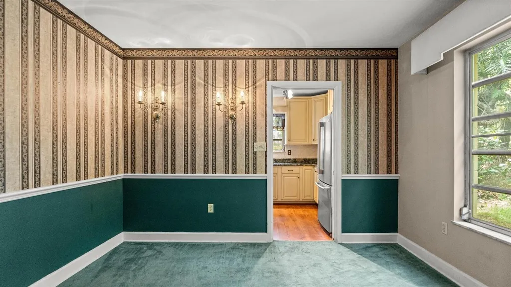 1237 Cardinal Lane Deland FL 32720