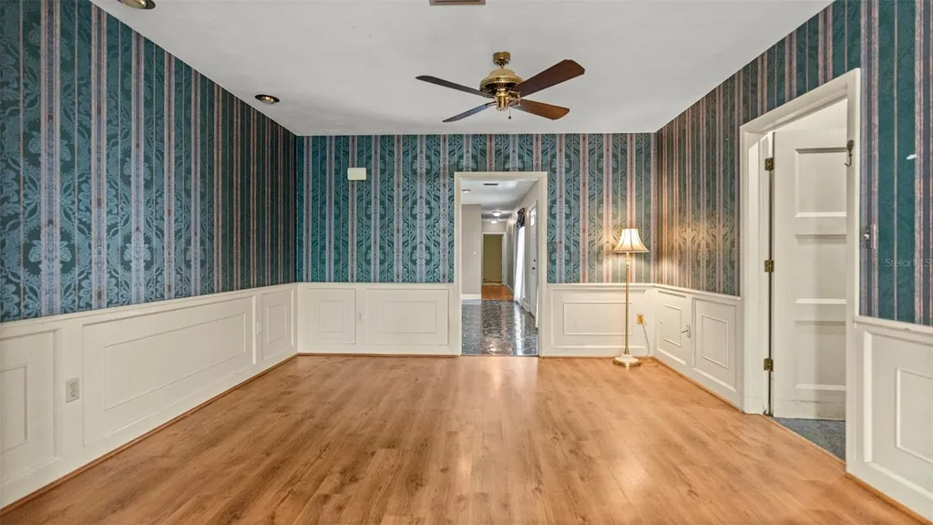 1237 Cardinal Lane Deland FL 32720