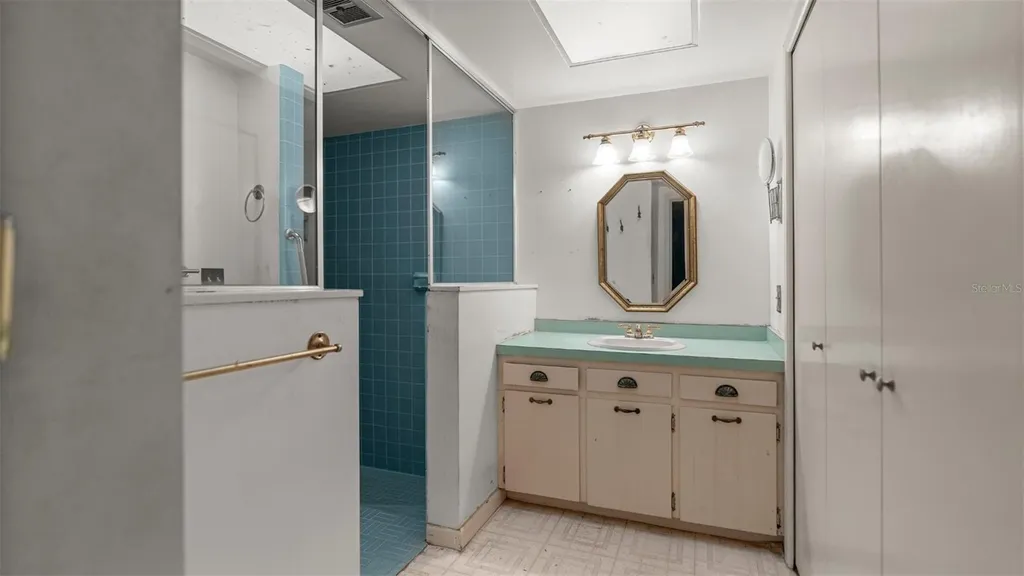 1237 Cardinal Lane Deland FL 32720