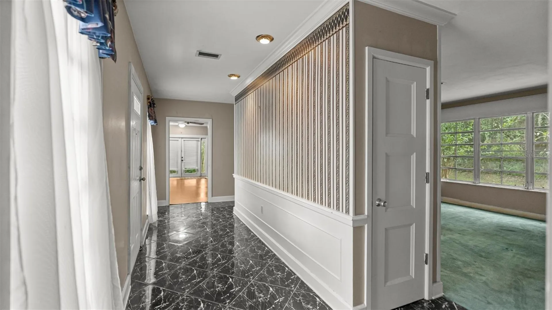 1237 Cardinal Lane Deland FL 32720