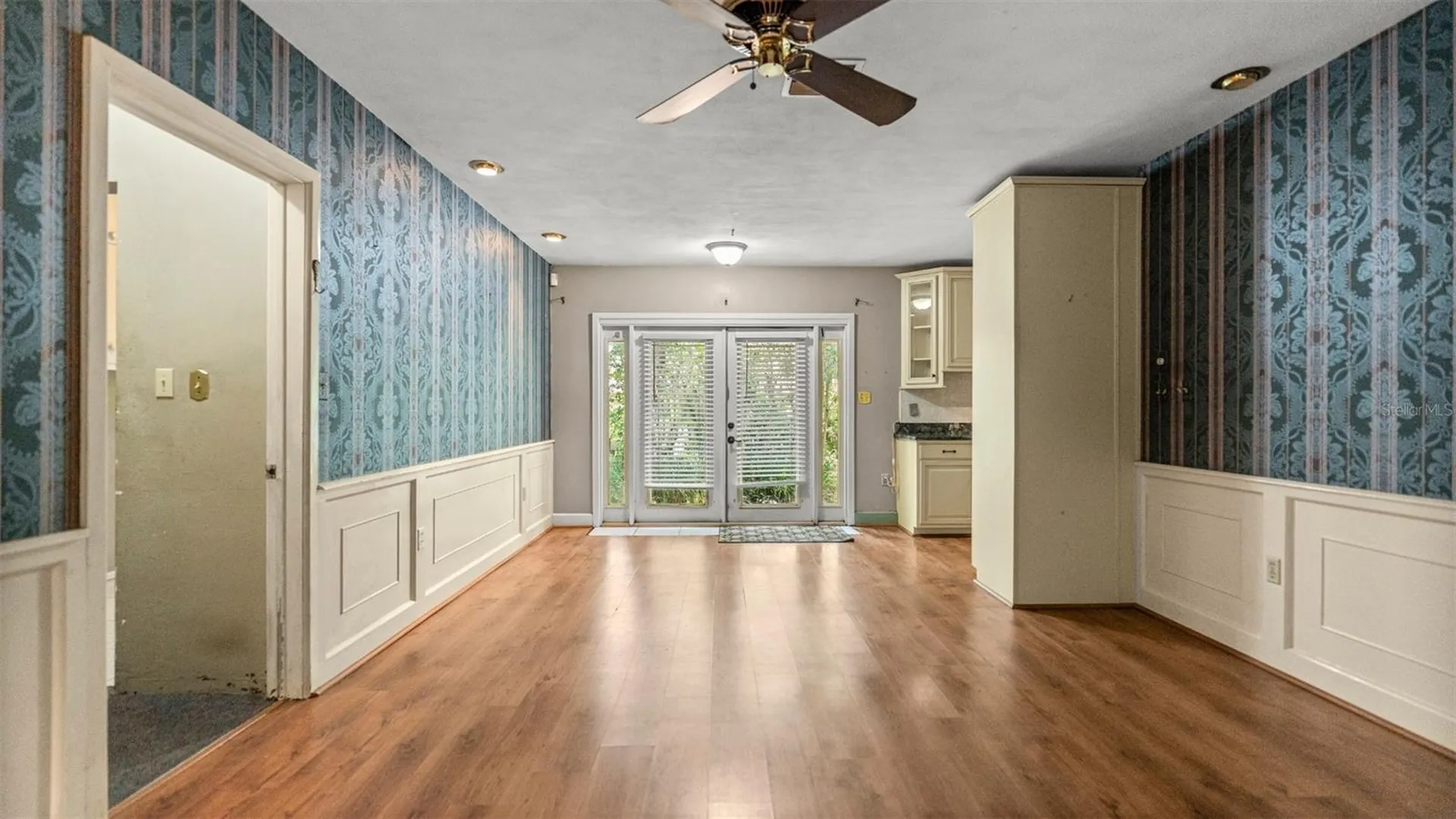 1237 Cardinal Lane Deland FL 32720