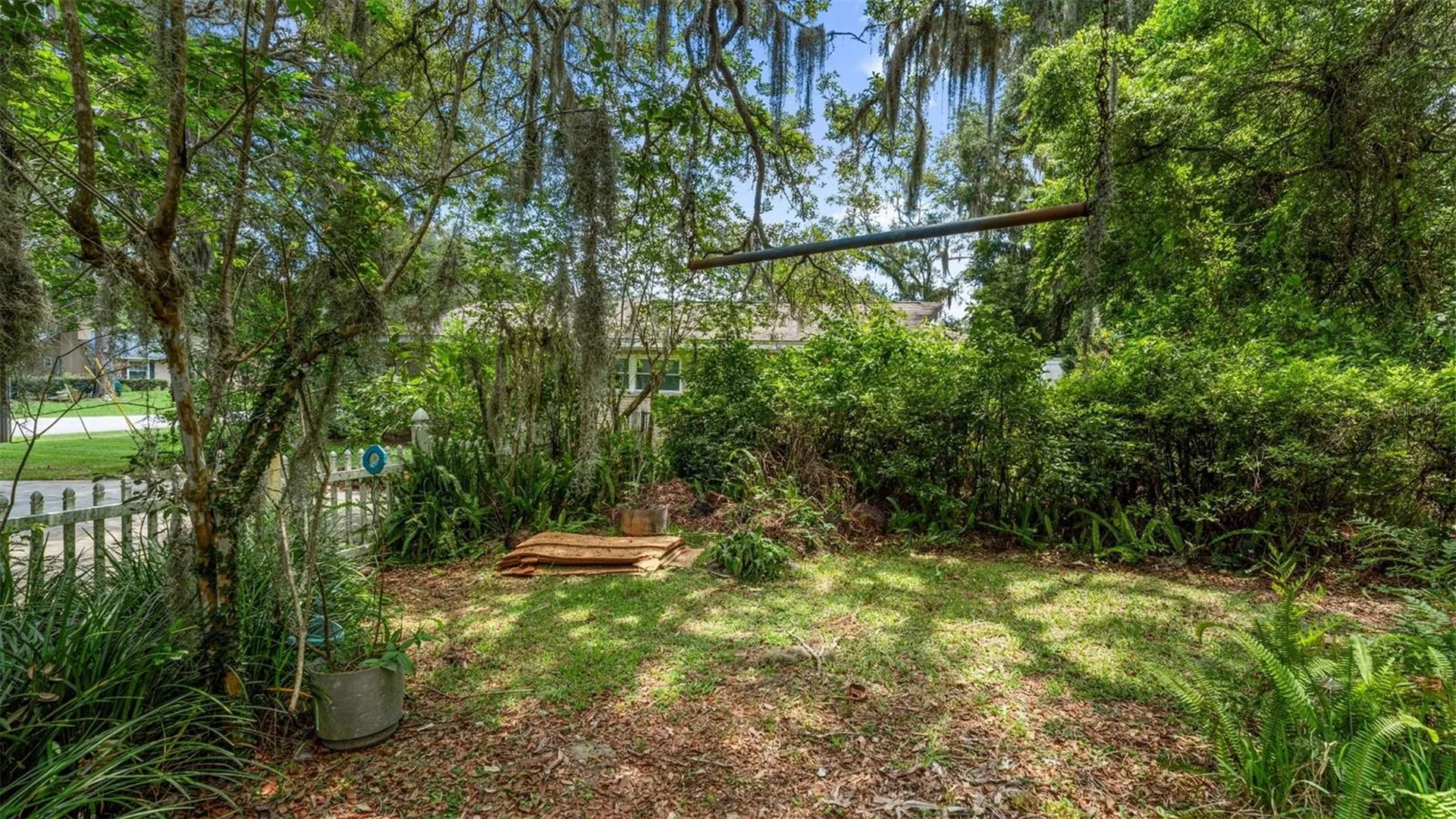1237 Cardinal Lane Deland FL 32720