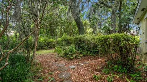 1237 Cardinal Lane Deland FL 32720