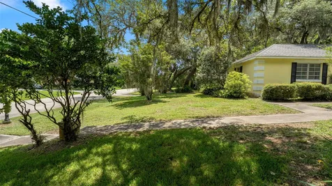 1237 Cardinal Lane Deland FL 32720