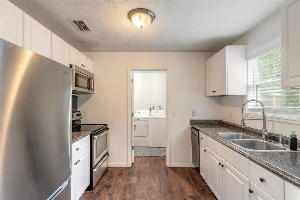 3223 Umbrella Tree Drive Edgewater FL 32141