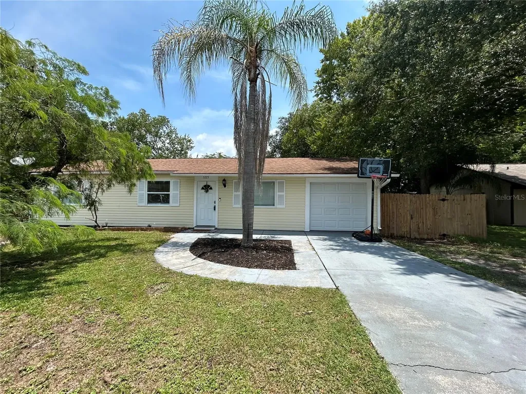 3223 Umbrella Tree Drive Edgewater FL 32141