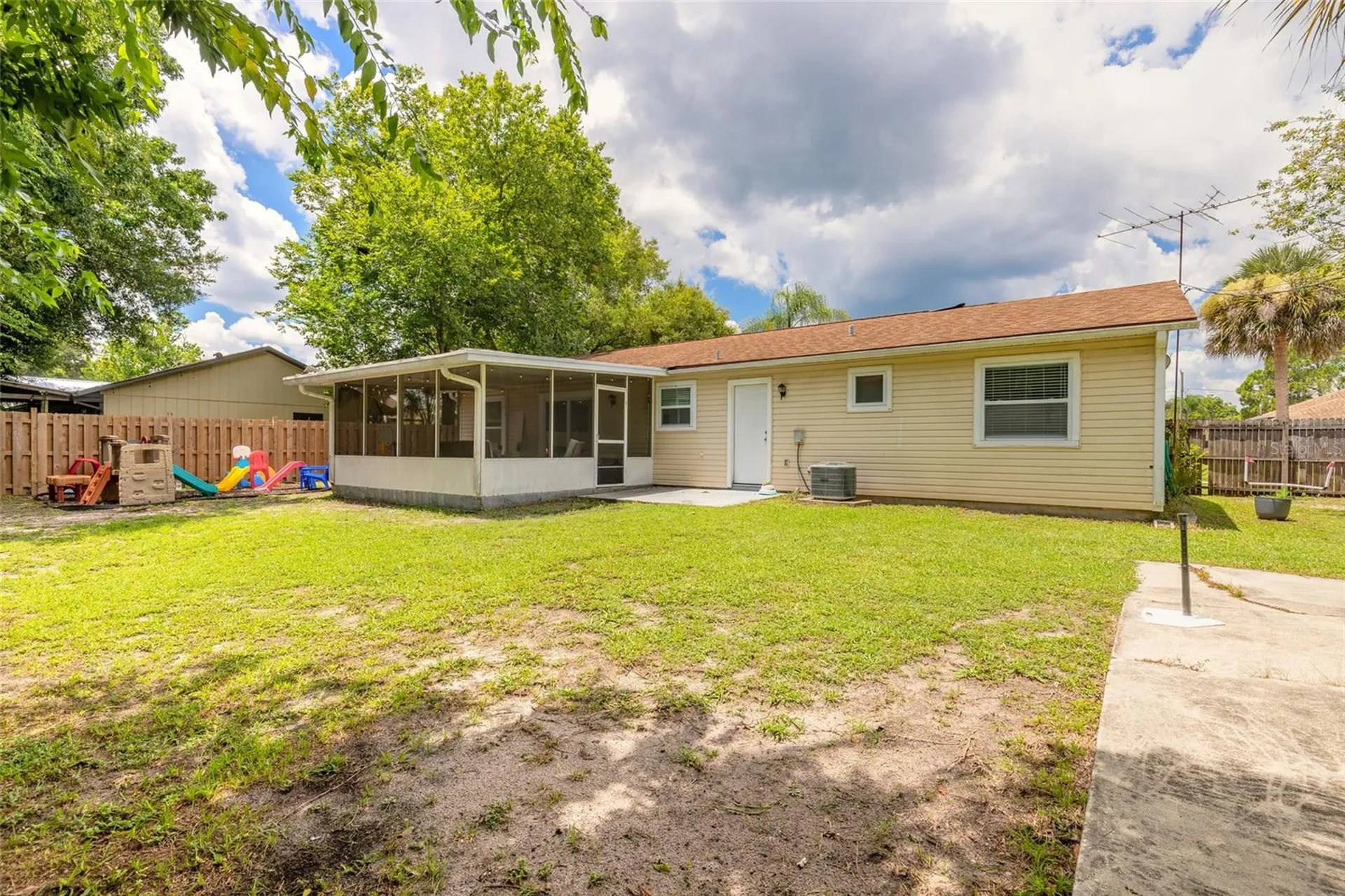 3223 Umbrella Tree Drive Edgewater FL 32141