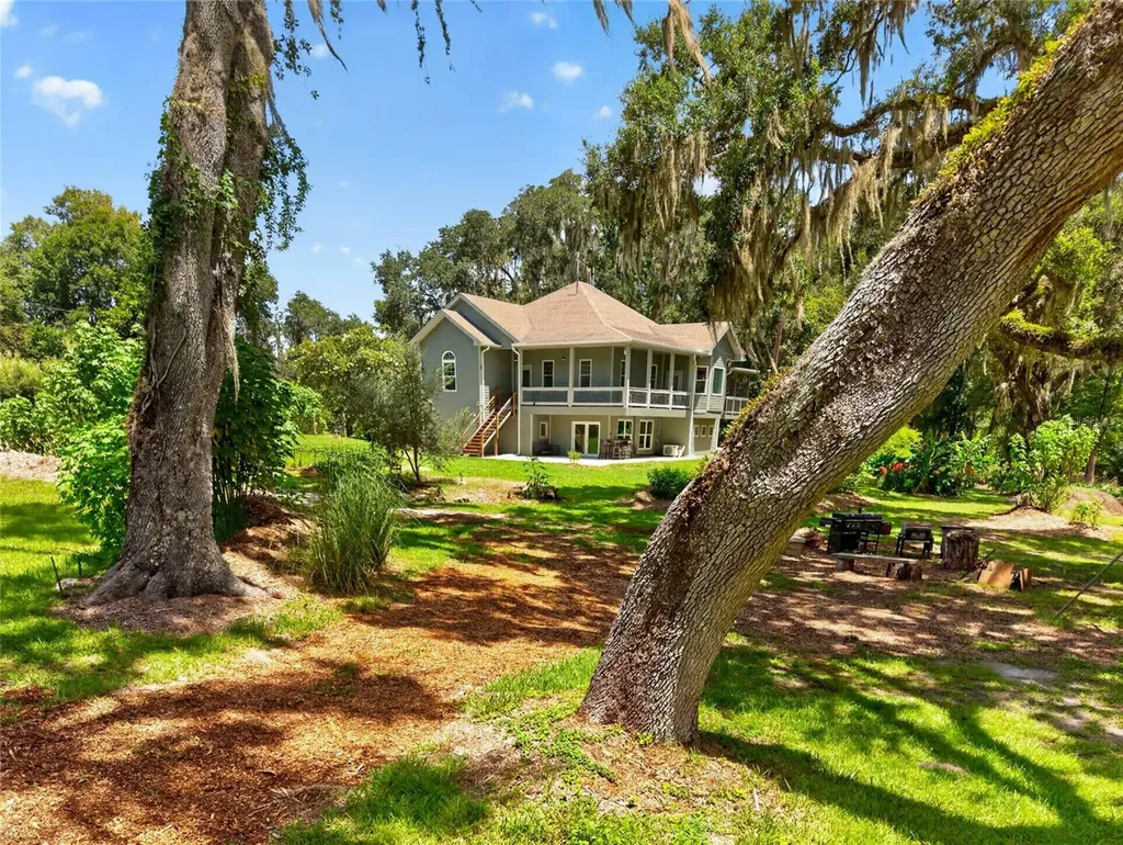 28211 Magnon Drive Brooksville FL 34601