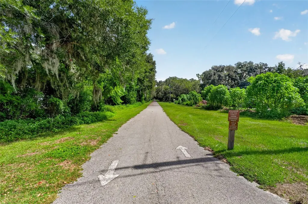 28211 Magnon Drive Brooksville FL 34601