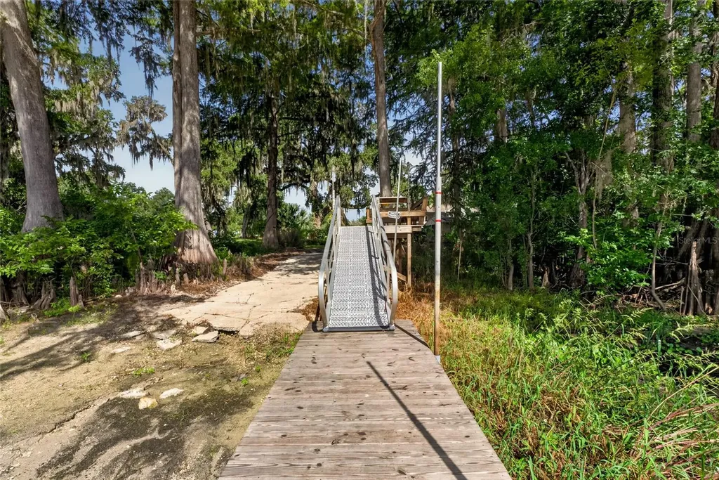 28211 Magnon Drive Brooksville FL 34601